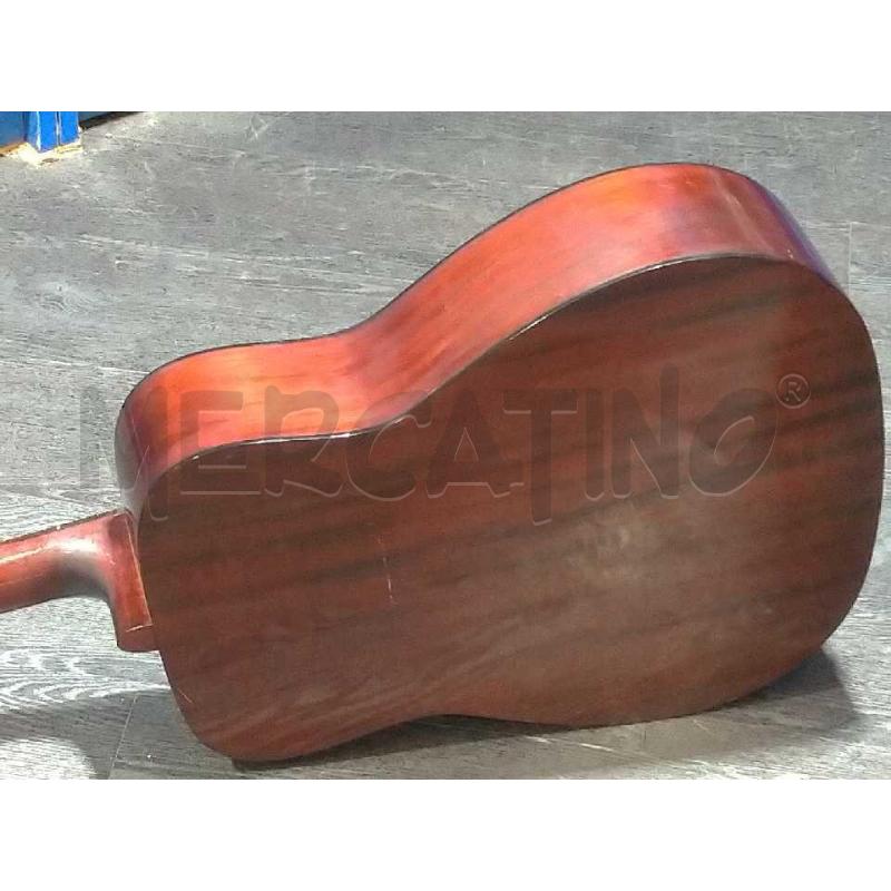 CHITARRA CLASSICA YAMAHA   | Mercatino dell'Usato Moncalieri bengasi 5