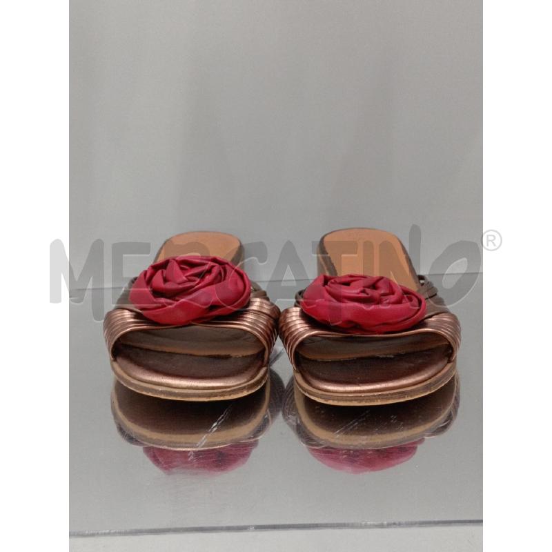 CIABATTE DONNA SARAH LOPEZ BRONZATE FIORE ROSSO | Mercatino dell'Usato Moncalieri bengasi 2