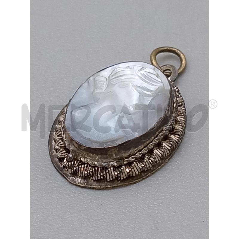 CIONDOLO CAMEO ARGENTATO | Mercatino dell'Usato Moncalieri bengasi 1