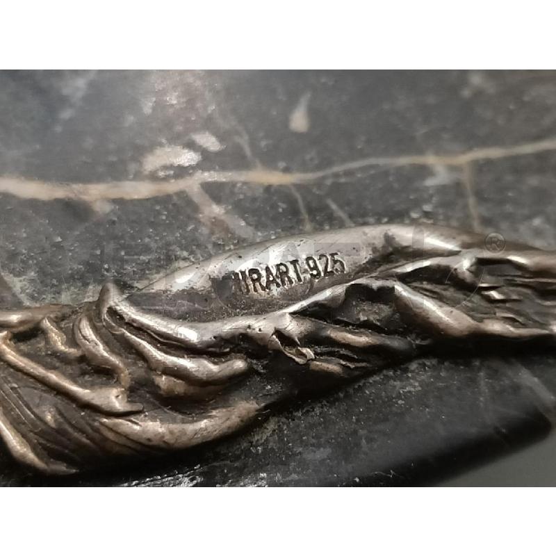 CIOTOLA URART MARMO GRECO CON INTARSI SHEFFIELD ROMANI DIAMETRO 28 CM | Mercatino dell'Usato Moncalieri bengasi 5