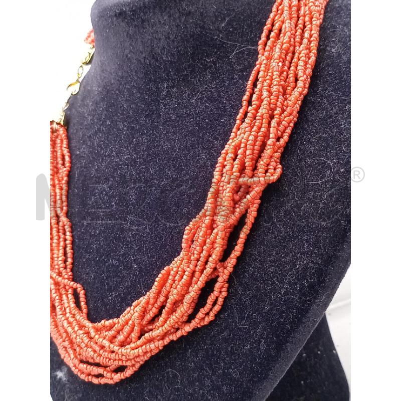 COLLANA PIETRE ROSSE CHIUSURA DORATA | Mercatino dell'Usato Moncalieri bengasi 3