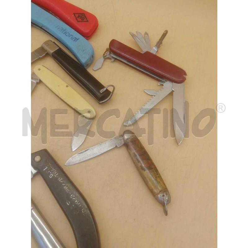 COLTELLINI BLOCCO 11 PZ | Mercatino dell'Usato Moncalieri bengasi 3