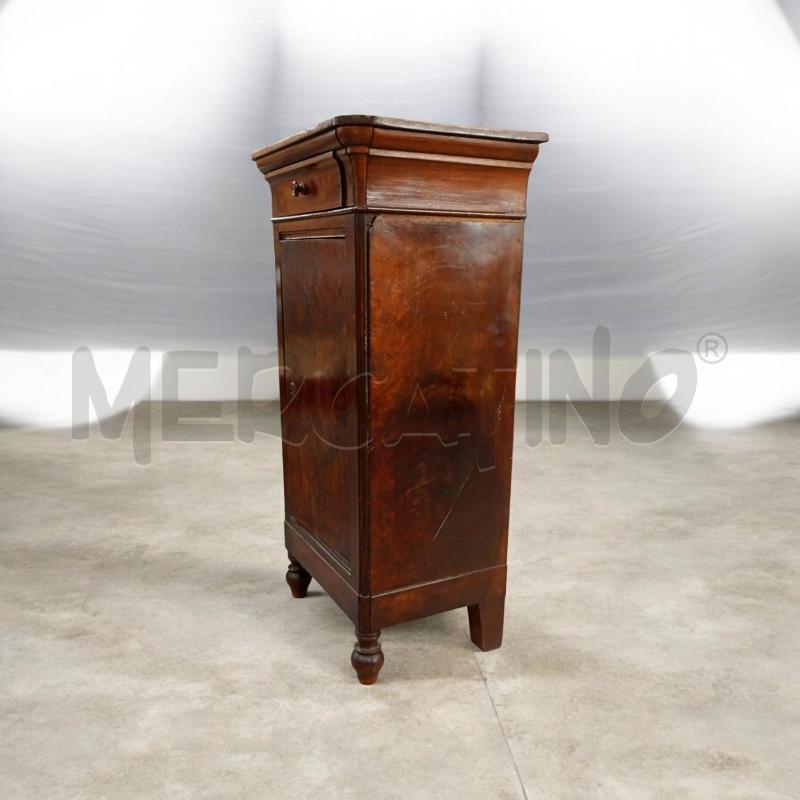 COMODINO ALTO NOCE CLASSICO H.90 CM | Mercatino dell'Usato Moncalieri bengasi 3