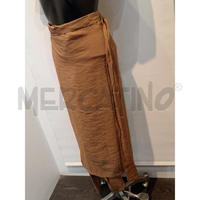 COMPLETO DONNA LA FEMME BLANCHE MARRONE GONNA PORTAFOGLIO | Mercatino dell'Usato Moncalieri bengasi 3