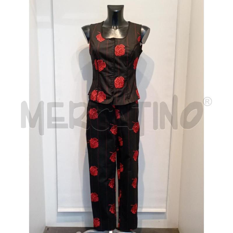 COMPLETO DONNA LE RIBELLI NERO CON ROSE ROSA | Mercatino dell'Usato Moncalieri bengasi 1