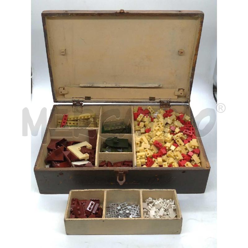 COSTRUZIONI VINTAGE MATTONCINI INPERFOR BLOCCO MISTO IN SCATOLA ARTIGIANALE | Mercatino dell'Usato Moncalieri bengasi 1