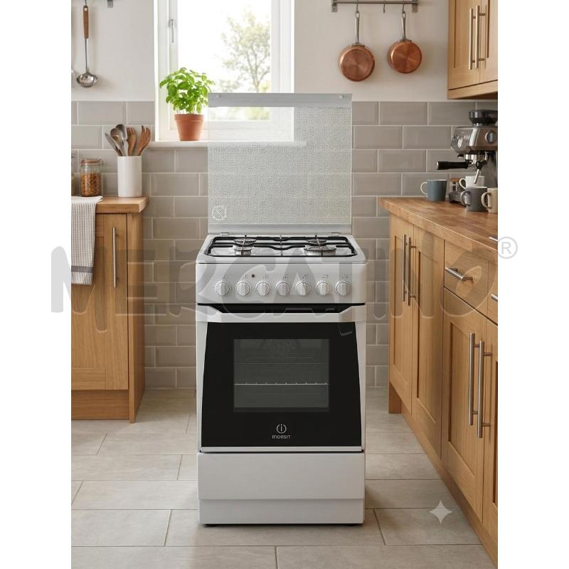 CUCINA A GAS BIANCA LUCIDA INDESIT | Mercatino dell'Usato Moncalieri bengasi 1