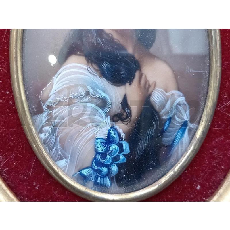 DIPINTO IN MINIATURA DONNA EPOCA FIRMATA | Mercatino dell'Usato Moncalieri bengasi 2