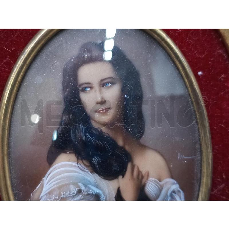 DIPINTO IN MINIATURA DONNA EPOCA FIRMATA | Mercatino dell'Usato Moncalieri bengasi 3