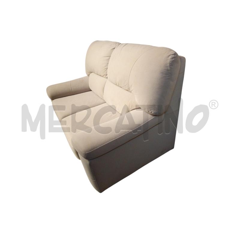 DIVANETTO BEIGE NO LETTO | Mercatino dell'Usato Moncalieri bengasi 2