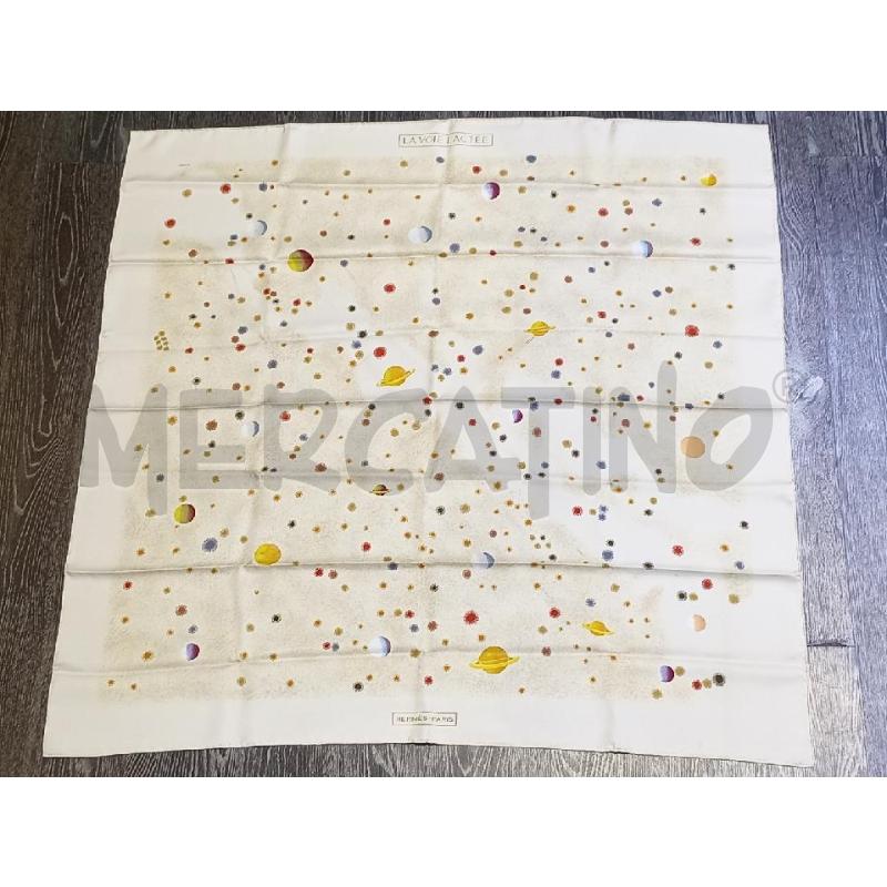 FOULARD HERMES LA VOIE LACTEEE BEIGE PIANETI | Mercatino dell'Usato Moncalieri bengasi 1