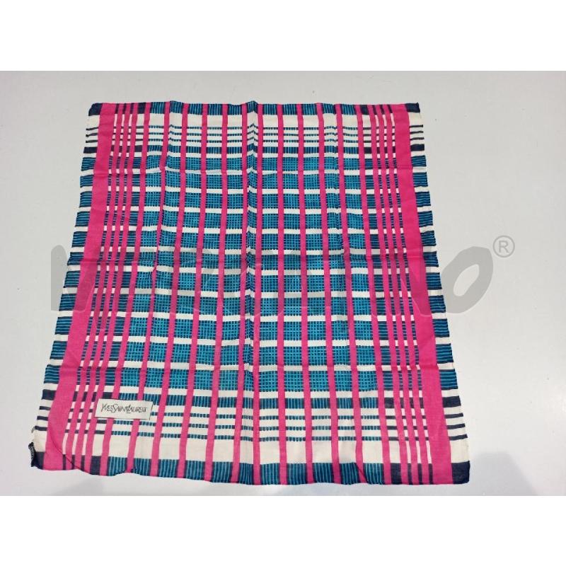 FOULARD YVES SAINT LAURENT AZZURRO FUCSIA QUADRETTI | Mercatino dell'Usato Moncalieri bengasi 1