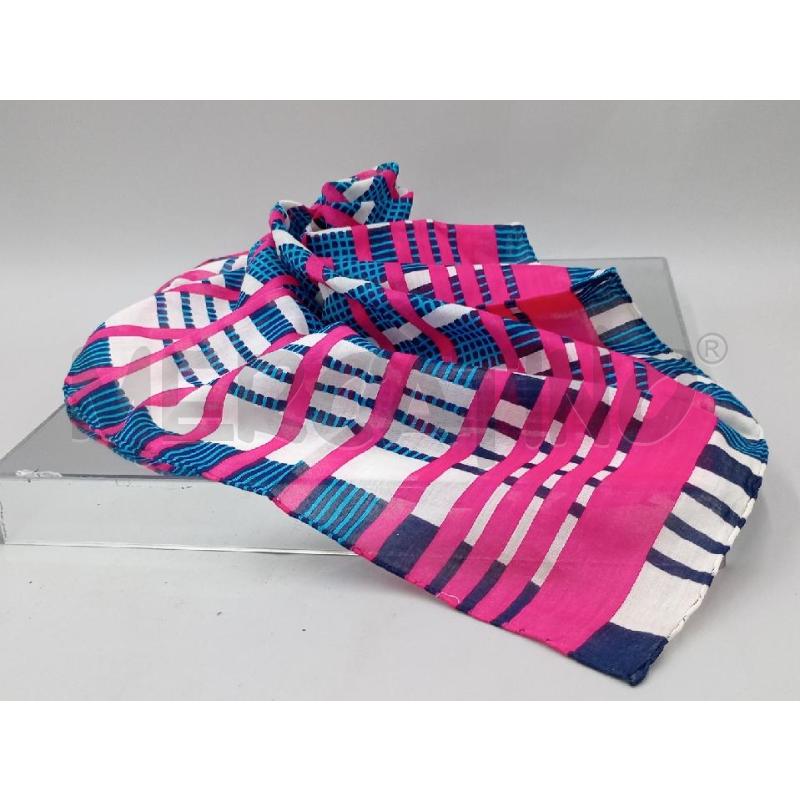 FOULARD YVES SAINT LAURENT AZZURRO FUCSIA QUADRETTI | Mercatino dell'Usato Moncalieri bengasi 3