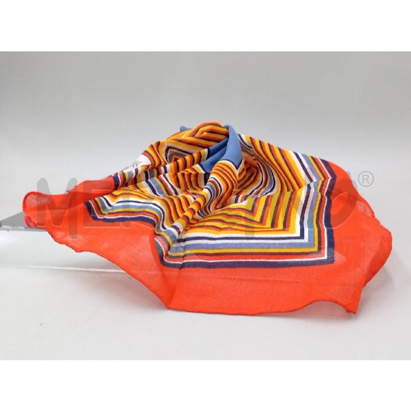FOULARD YVES SAINT LAURENT ROSSO AZZURRO VINTAGE | Mercatino dell'Usato Moncalieri bengasi 4