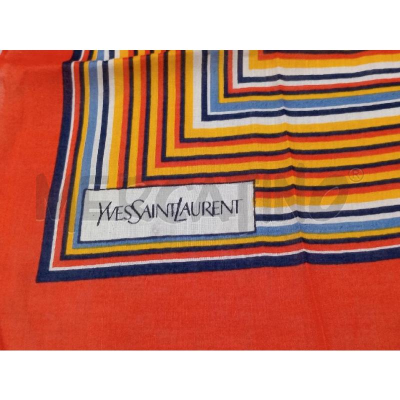 FOULARD YVES SAINT LAURENT ROSSO AZZURRO VINTAGE | Mercatino dell'Usato Moncalieri bengasi 5