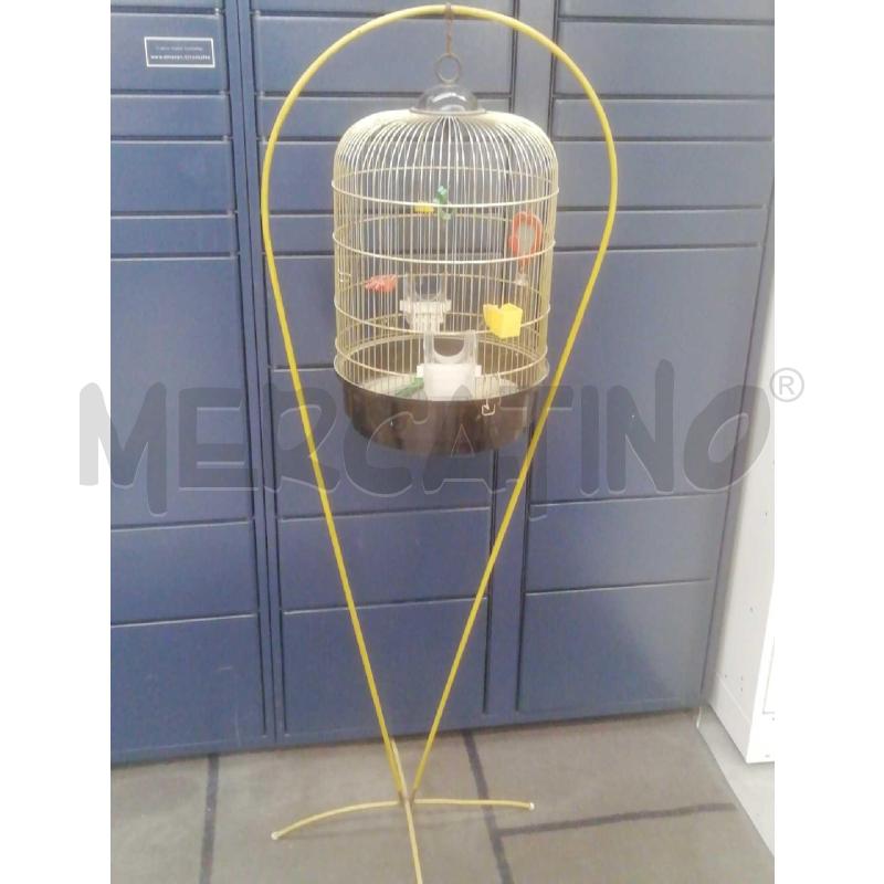 GABBIA PER PAPPAGALLI / UCCELLI C/SUPPORTO | Mercatino dell'Usato Moncalieri bengasi 1