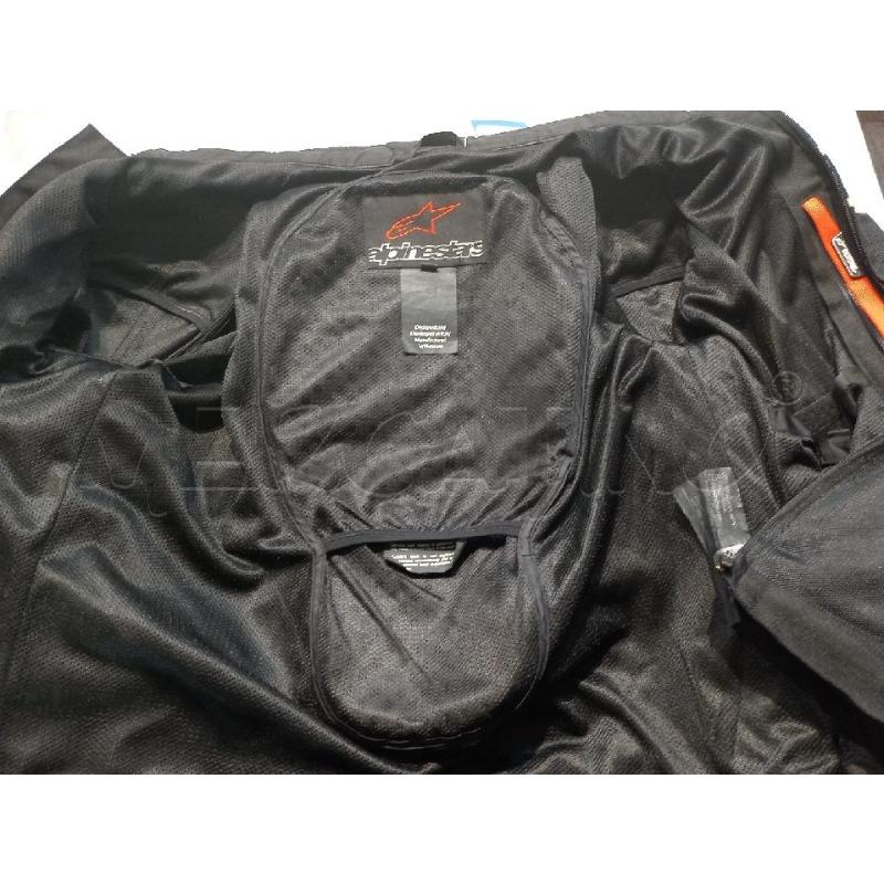 GIUBBOTTO MOTO UOMO ALPINESTAR NERA SCRITTE BIANCHE | Mercatino dell'Usato Moncalieri bengasi 5