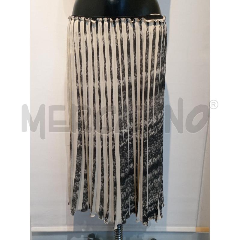 GONNA BEIGE NERA PLISSETTATA | Mercatino dell'Usato Moncalieri bengasi 1