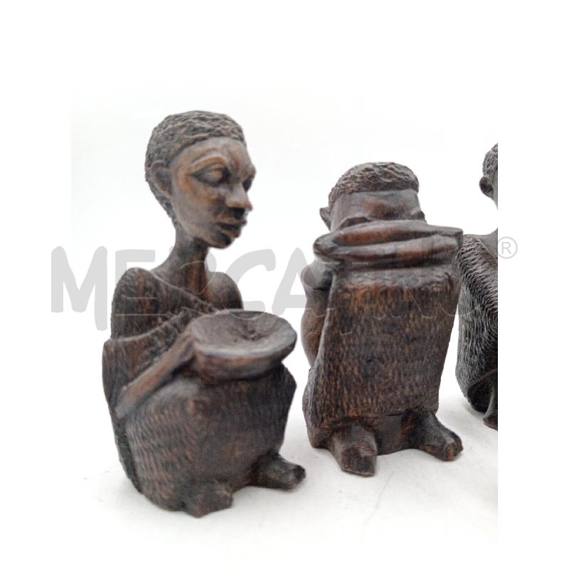 KIT STATUETTE AFRICANE ACCOVACCIATI | Mercatino dell'Usato Moncalieri bengasi 2