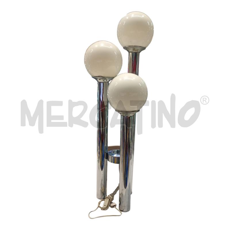 LAMPADA 3 LUX STELI CROMATI E  BOCCE BIANCHE  STILE MAZZEGA ITALIAN DESIGN SEVENTIES MODERNARIATO | Mercatino dell'Usato Moncalieri bengasi 3
