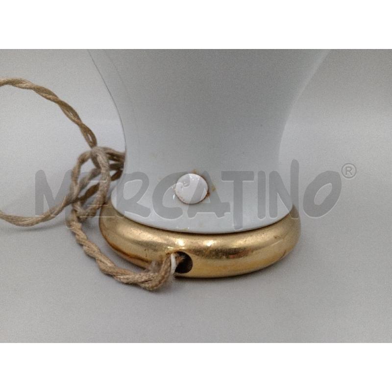 LAMPADA DA TAVOLO CERAMICA BIANCA | Mercatino dell'Usato Moncalieri bengasi 2