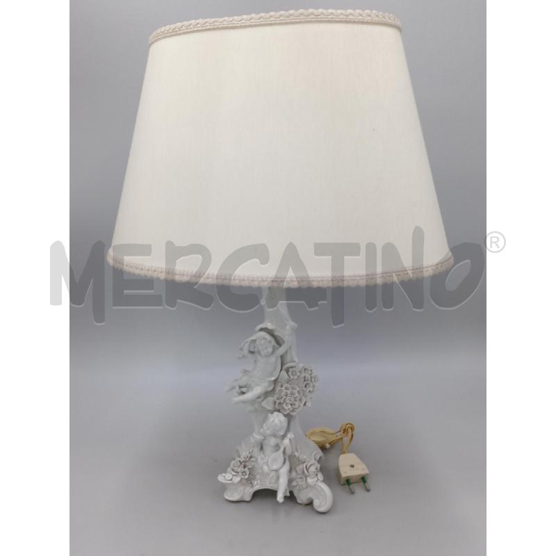 LAMPADA DA TAVOLO CERAMICA PUTTI CAPODIMONTE | Mercatino dell'Usato Moncalieri bengasi 1