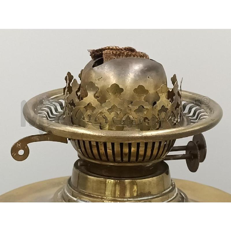 LAMPADA DA TAVOLO METALLO DORATO SENZA CANULA SUPERIORE  | Mercatino dell'Usato Moncalieri bengasi 4