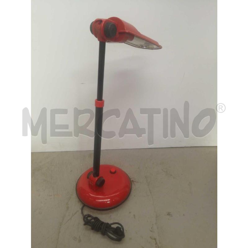 LAMPADA DA TAVOLO ROSSA ALTA | Mercatino dell'Usato Moncalieri bengasi 4