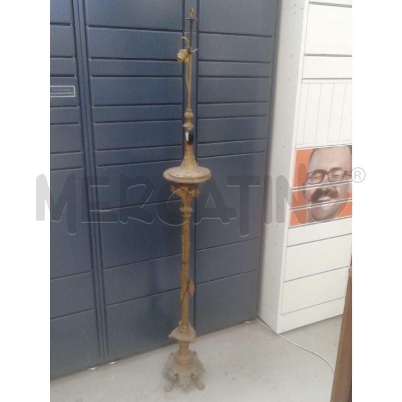 LAMPADA PIANTANA EPOCA IN  METALLO FUSIONE LANTERNA INSERTI AVVOLTOI  | Mercatino dell'Usato Moncalieri bengasi 1