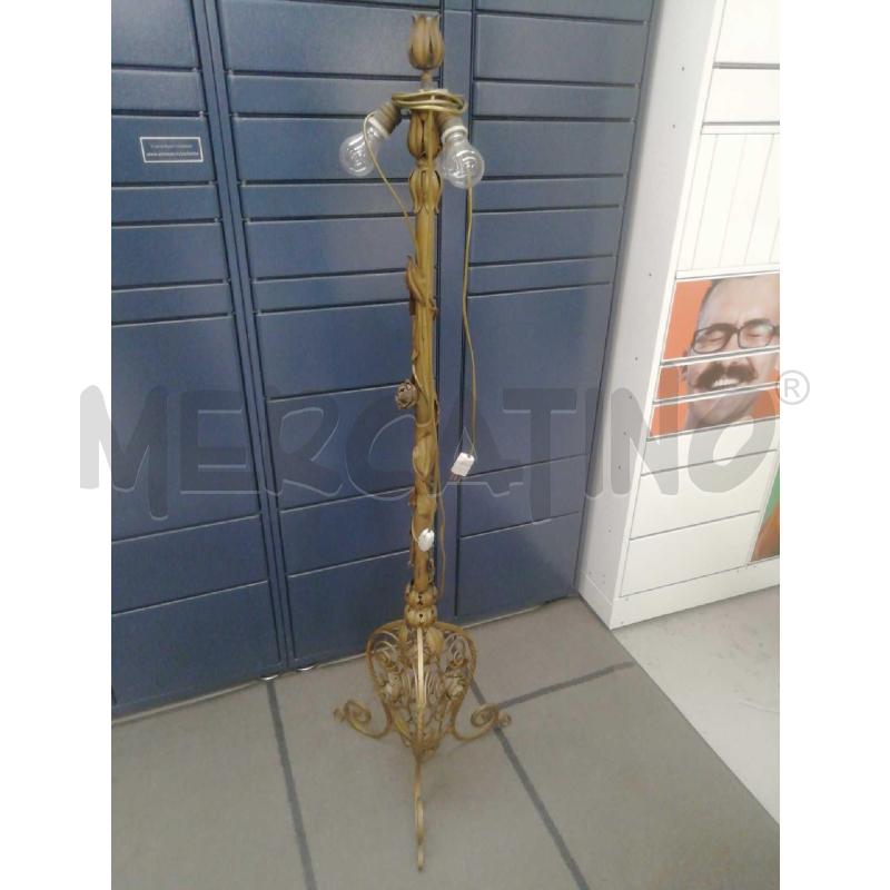 LAMPADA PIANTANA FERRO DORATO | Mercatino dell'Usato Moncalieri bengasi 1