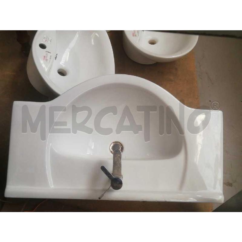 LAVELLO CERAMICA BAGNO BIANCO SENZA COLONNA | Mercatino dell'Usato Moncalieri bengasi 4