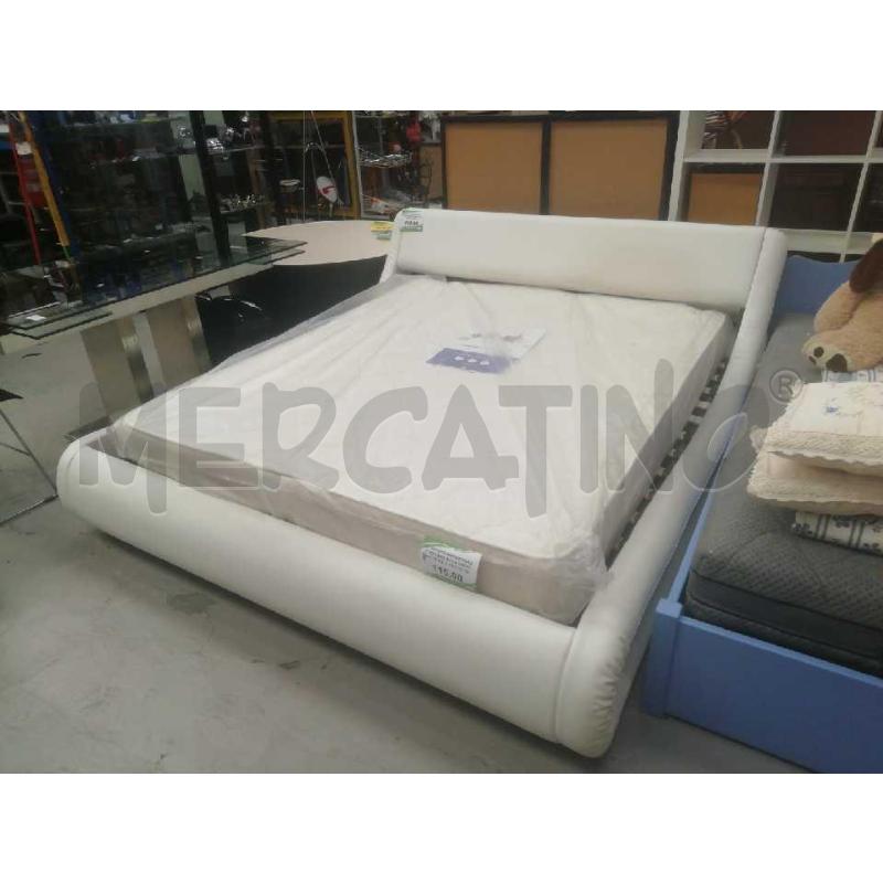 LETTO MATRIMONIALE CONTENITORE IMBOTTITO BIANCO DOGHE | Mercatino dell'Usato Moncalieri bengasi 2