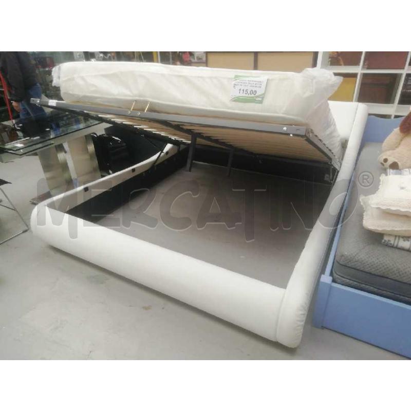 LETTO MATRIMONIALE CONTENITORE IMBOTTITO BIANCO DOGHE | Mercatino dell'Usato Moncalieri bengasi 3
