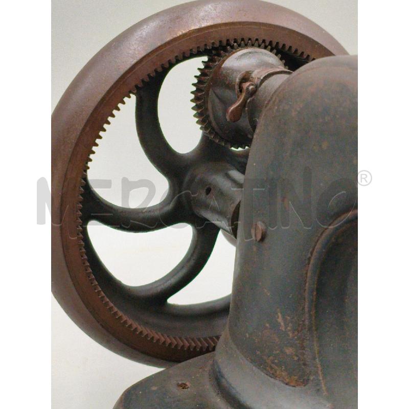 MACCHINA CUCIRE D'EPOCA SEIDEL & NAUMANN BASE GHISA | Mercatino dell'Usato Moncalieri bengasi 4