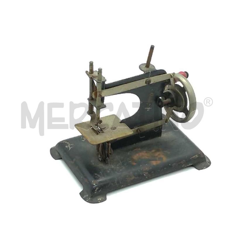 MACCHINA CUCIRE VINTAGE GIOCATTOLO ARRUGGINITA | Mercatino dell'Usato Moncalieri bengasi 1