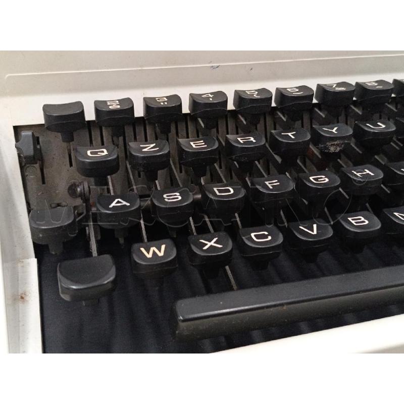 MACCHINA SCRIVERE D'EPOCA UNDERWOOD 315 | Mercatino dell'Usato Moncalieri bengasi 2