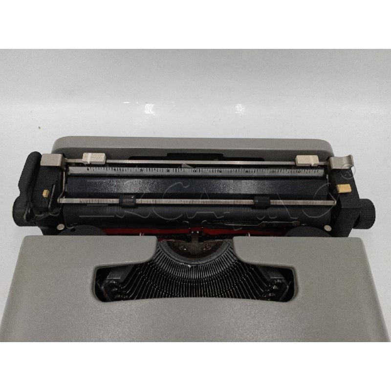 MACCHINA SCRIVERE EPOCA OLIVETTI LETTERA 35  | Mercatino dell'Usato Moncalieri bengasi 2