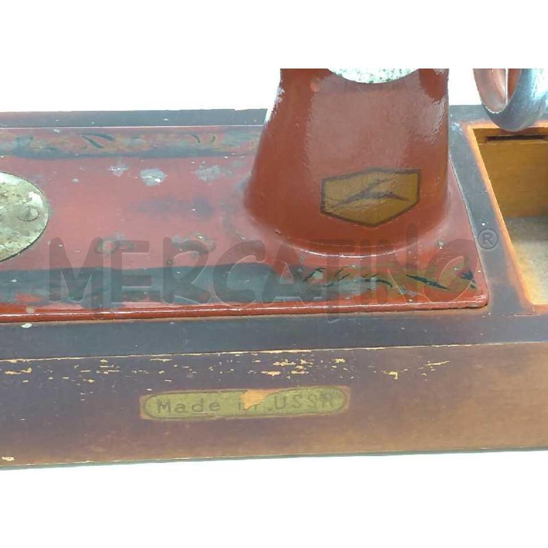 MACCHINETTA DA CUCITO GIOCATTOLO MADE IN USSR DA RESTAURARE | Mercatino dell'Usato Moncalieri bengasi 4