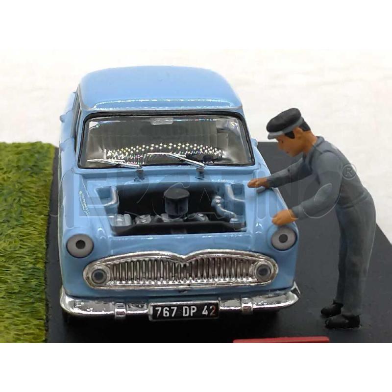 MACCHININA DIORAMA AZZURRA CON MECCANICO E TECA | Mercatino dell'Usato Moncalieri bengasi 4
