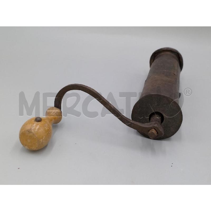 MACINA PEPE METALLO VECCHIO | Mercatino dell'Usato Moncalieri bengasi 5