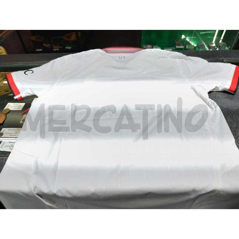MAGLIA CALCIO MILAN WHITE 125 ANNIVERSARIO 2024 TG XL SENZA NUMERO | Mercatino dell'Usato Moncalieri bengasi 5