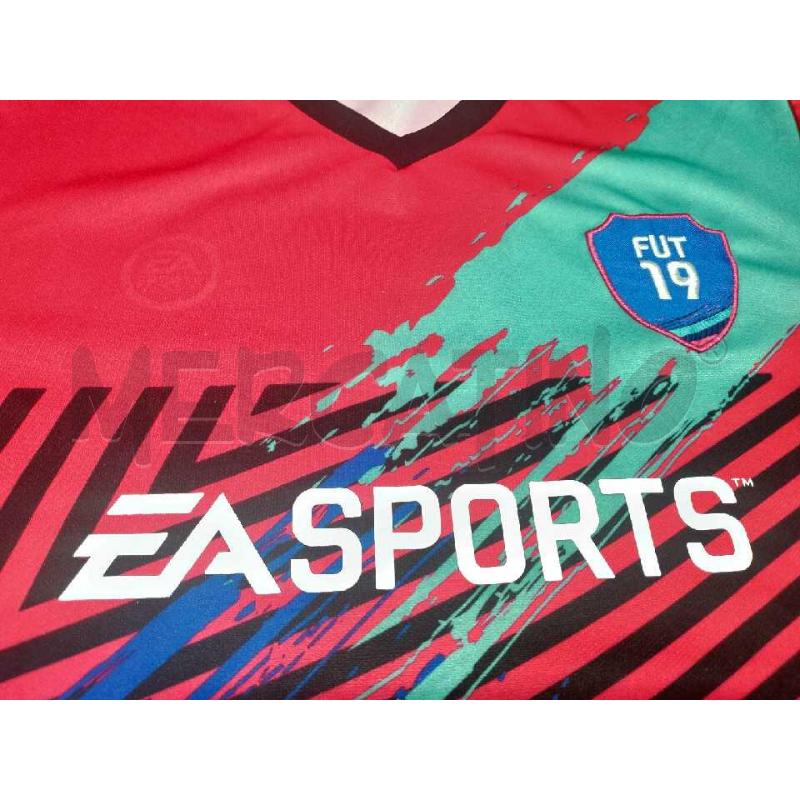 MAGLIA SPORTIVA EA SPORTS FUT 19 TG NON VISIBILE | Mercatino dell'Usato Moncalieri bengasi 2