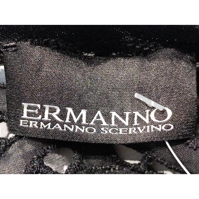 MAGLIETTA DONNA ERMANNO SCERVINO NERA TRAFORATA DIETRO | Mercatino dell'Usato Moncalieri bengasi 5