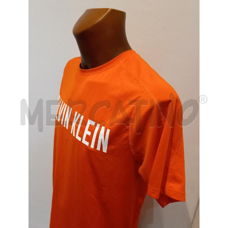 MAGLIETTA UOMO CALVIN KLEIN ARANCIONE | Mercatino dell'Usato Moncalieri bengasi 3