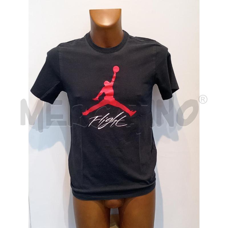 MAGLIETTA UOMO JORDAN NERA LOGO ROSSO DAVANTI | Mercatino dell'Usato Moncalieri bengasi 1