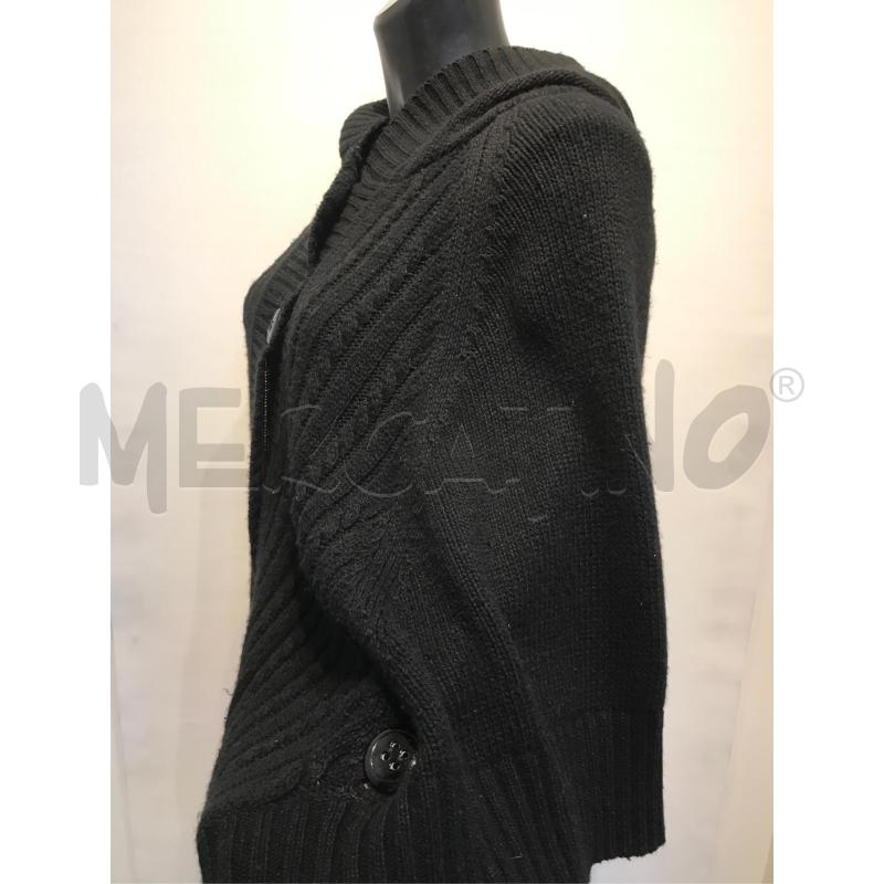 MANTELLA DONNA KRIZIA NERA CAPPUCCIO A PIPISTRELLO  | Mercatino dell'Usato Moncalieri bengasi 5