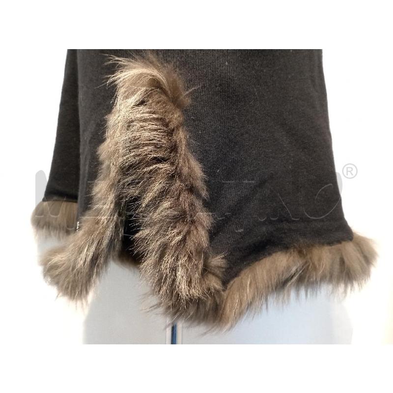 MANTELLA DONNA REGINA NERA CON PELO FONDO | Mercatino dell'Usato Moncalieri bengasi 3