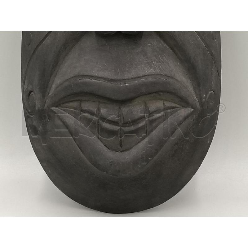 MASCHERA ETNICA LEGNO NERO | Mercatino dell'Usato Moncalieri bengasi 2