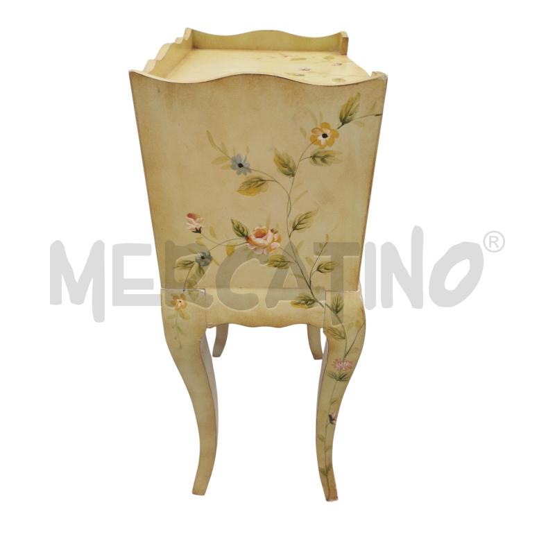 MOBILETTO 2 ANTE CON CASSETTO DIPINTO A MANO FLOREALE | Mercatino dell'Usato Moncalieri bengasi 4