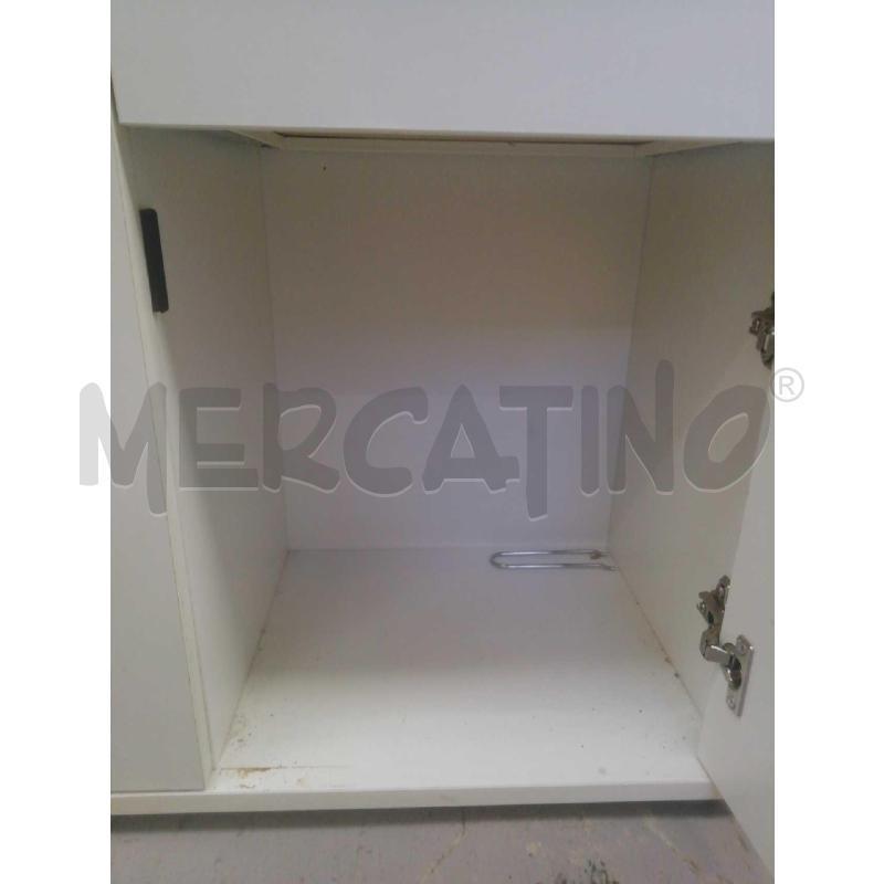MOBILETTO BIANCO 2 ANTE+2CASSETTI | Mercatino dell'Usato Moncalieri bengasi 2